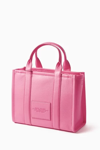 The Medium Tote Bag in Leather