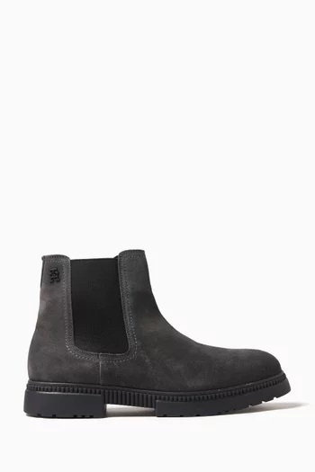 Cleat Chelsea Boots in Suede