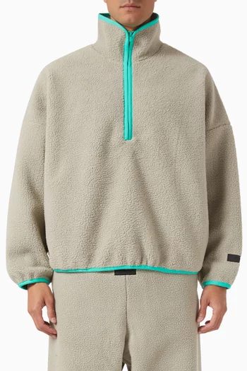 Half-zip Sweatshirt in Fleece