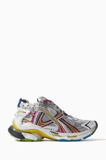 Runner Sneakers in Mesh & Nylon
