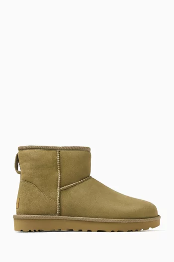 Classic Mini II Heritage Ankle Boots in Suede