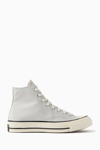 Unisex Chuck 70 High-top Sneakers in Canvas