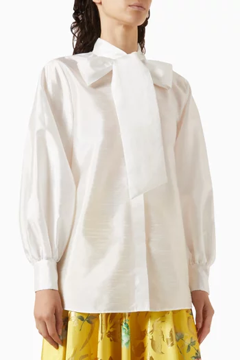 Pussy-bow Blouse in Satin-crêpe