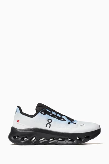 Cloudtilt Sneakers in Mesh