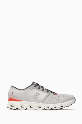 Cloud X 4 Sneakers in Mesh