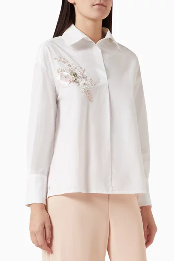 Nisha Embroidered Shirt in Cotton Poplin