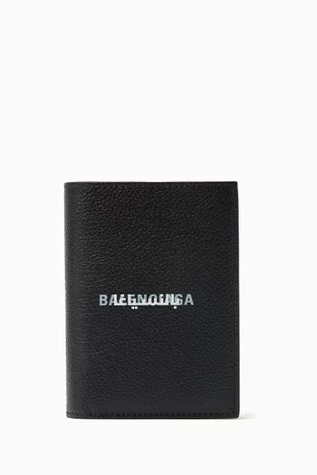 Cash Vertical Bifold Wallet in Leather