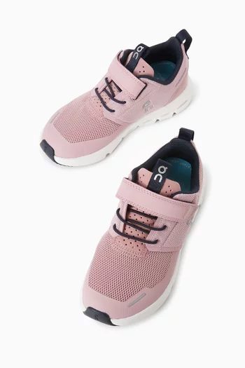 Cloud Play Sneakers in Mesh