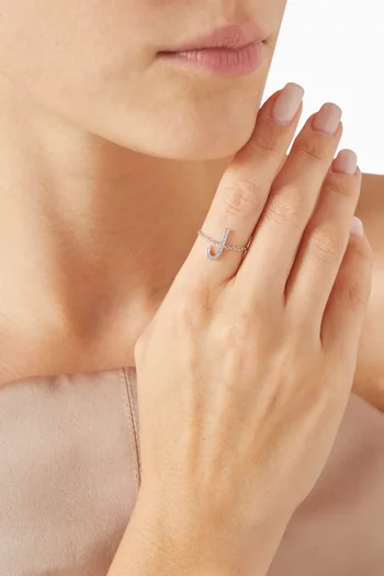 Initial "L" Adjustable Chain Ring in 18kt White Gold