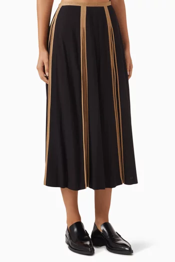 تنورة كلاسيكية متوسطة الطول بأشرطة فيسكوز كريب