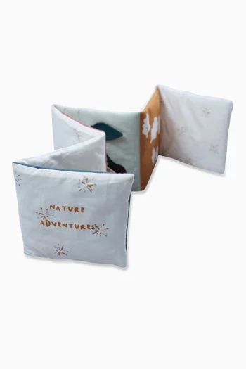 كتاب دمية بتصميم مغامرة في الطبيعة قماش