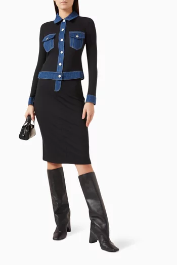 بلوزة بقصة ضيقة جيرسيه ودينم