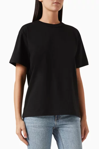 Essential Logo T-shirt in Cotton