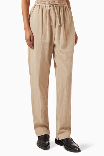 Tapered Drawstring Pants in Lyocell-blend
