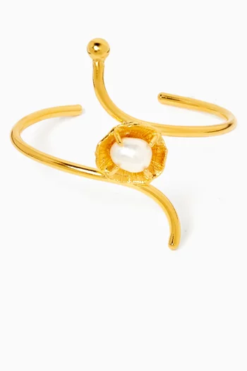 Venus Pearl Bracelet in 24kt Gold-plated Brass