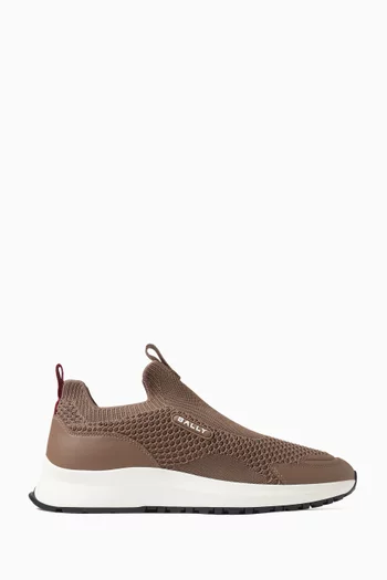 Dewan Slip-on Sneakers in Mesh