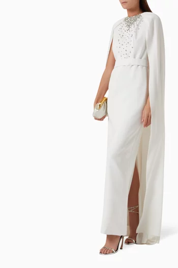 فستان طويل بكاب وتطريزات كريب