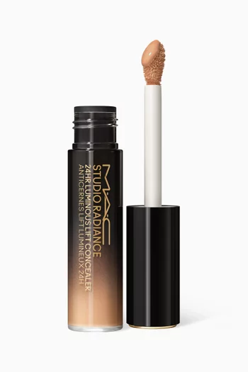 NC 17 Studio Radiance Serum-powered™ Concealer, 8.8ml
