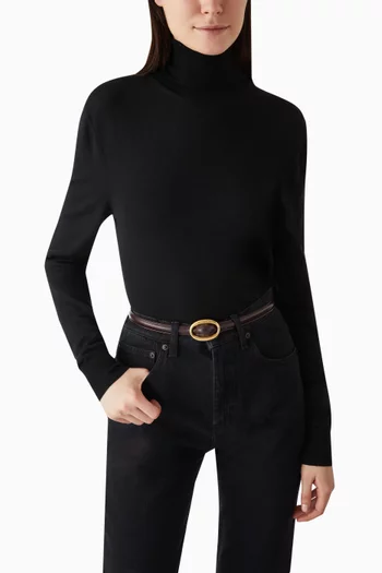 Oval Buckle Belt in Smooth Leather
