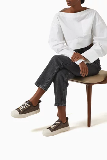 Evy Empire Signature Logo Sneakers in Canvas