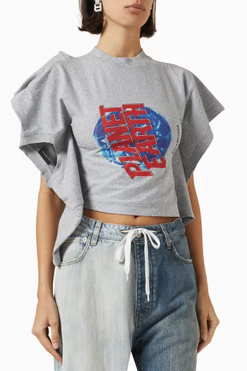 Planet Earth Twisting T-shirt