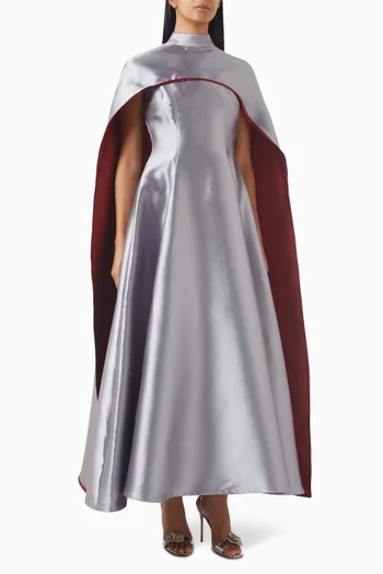 فستان سهرة بقصة برنسيس بلا أكمام مع كاب