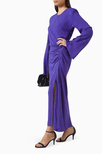 فستان طويل بكشكش جاكار