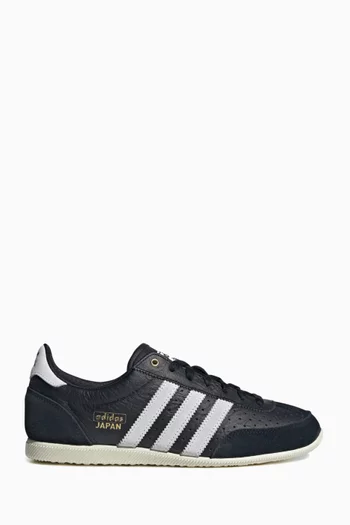 Adidas low top shoes discount