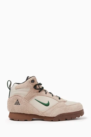 Buy Nike Shoes for Men Online in Bahrain Ounass