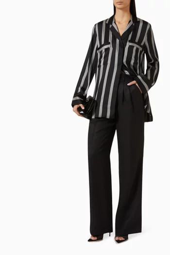 قميص مخطط ستان