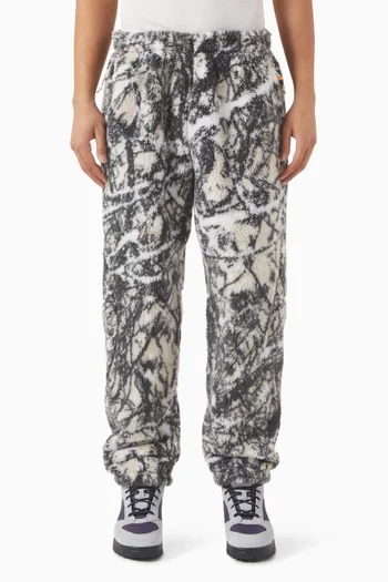 Buy Nike Pants for Men Online in Bahrain Ounass