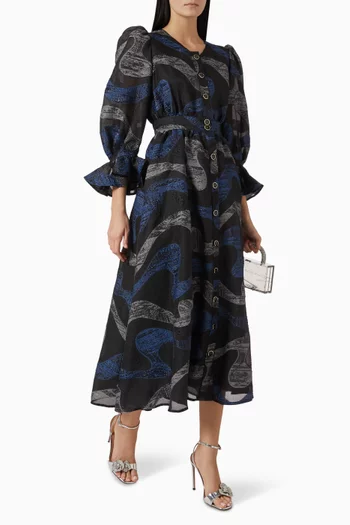 فستان طويل بكشكش