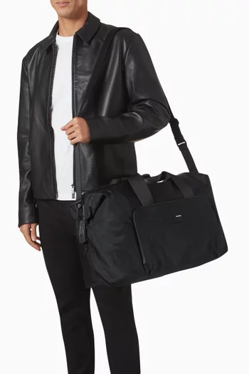 CK Essential Weekender Bag