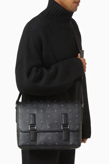 Medium Aren VI Messenger Bag