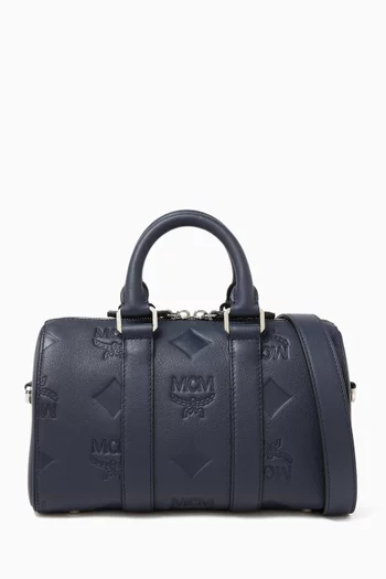 Mcm essential tote in monogram leather outlet