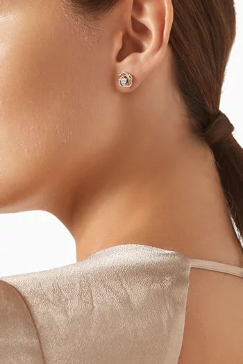Swirl Diamond Stud Earrings in 18kt Gold