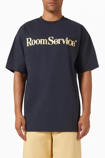 تي شيرت بطبعة Room Service قطن