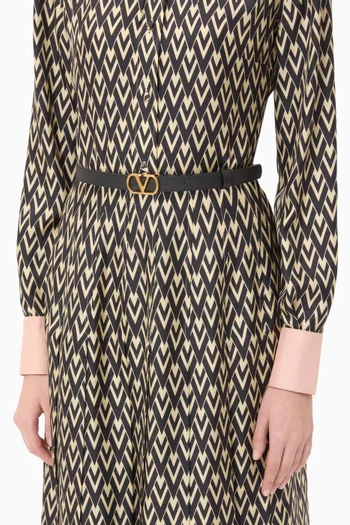 حزام بشعار حرف V جلد عجل