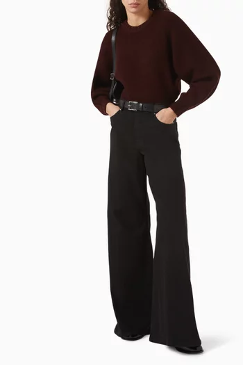 بنطال جينز بقصة واسعة دينم