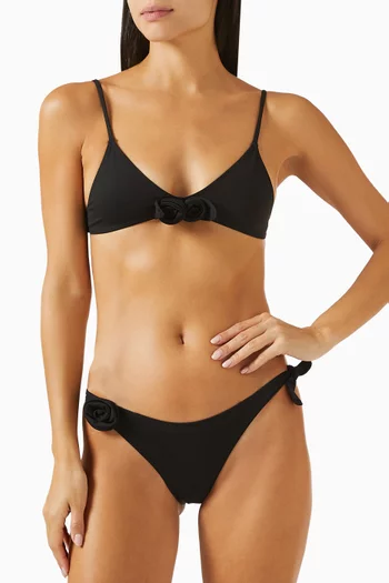 قطعة بيكيني سفلية مزينة بزهرة نايلون مطاطي