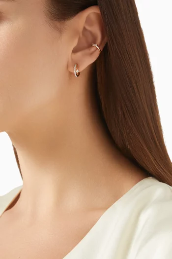 أقراط هاجي الوجن مرصعة بكريستال بافيه فضة إسترلينية مطلية ذهب عيار 18