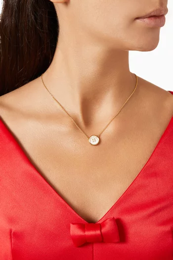 The Button Pendant Necklace in Gold-plated Metal