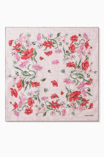 Bouquet-print Scarf in Silk