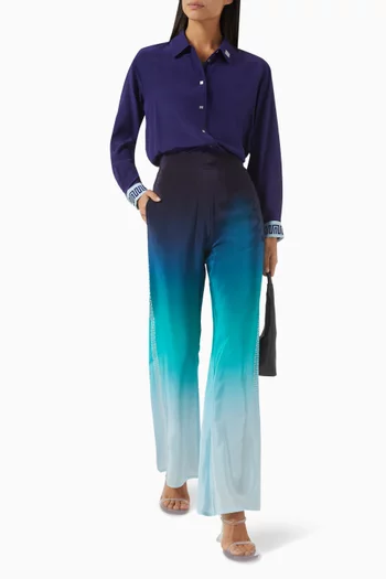 قميص بأساور بلون مغاير