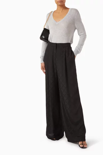V-neck Sweater in Silk Blend