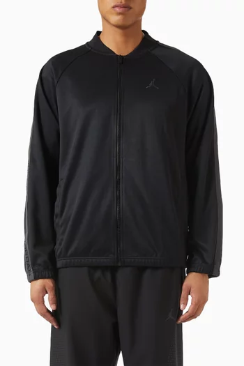 جاكيت رياضي بشعار الماركة