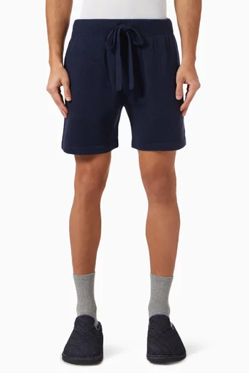 Relaxed Drawcord Shorts in Cashmere