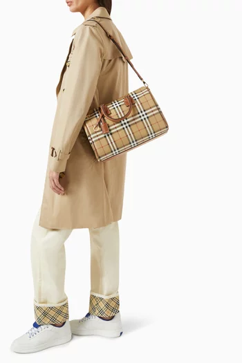 حقيبة بولينغ متوسطة بنقشة مربعات قنب مُغلف