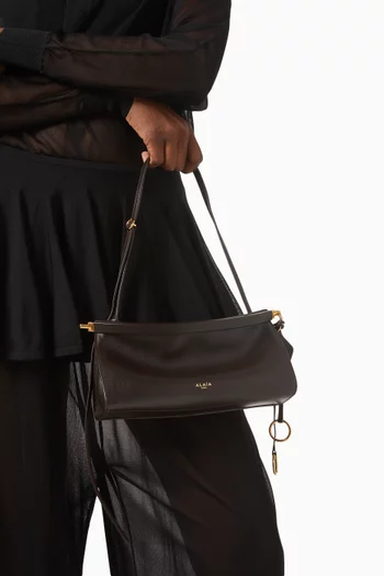 Le Click East West Shoulder Bag in Leather