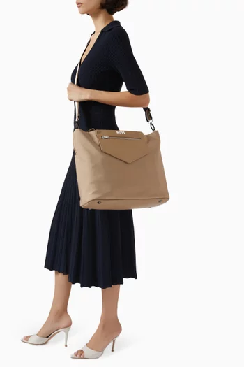 Logo Changing Bag